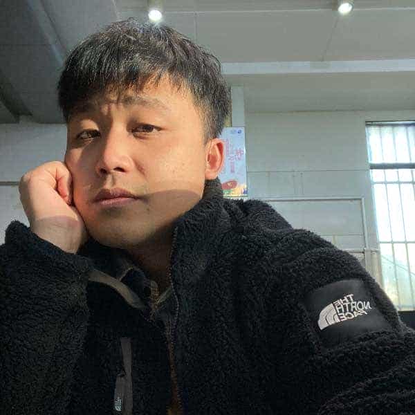 31岁岁湖南单身帅哥 - 林芝吉缘网