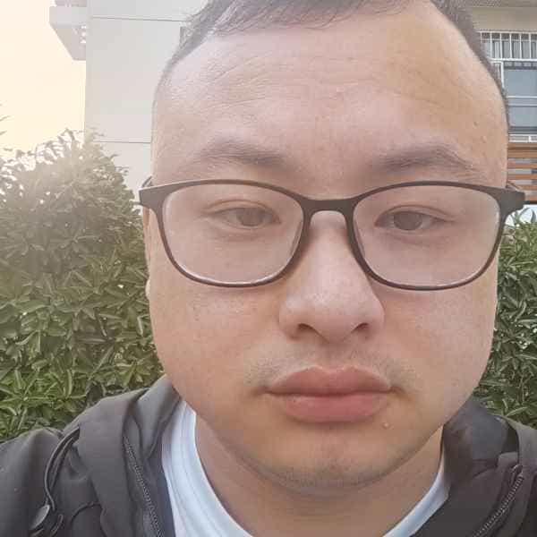 35岁岁浙江单身帅哥 - 林芝吉缘网