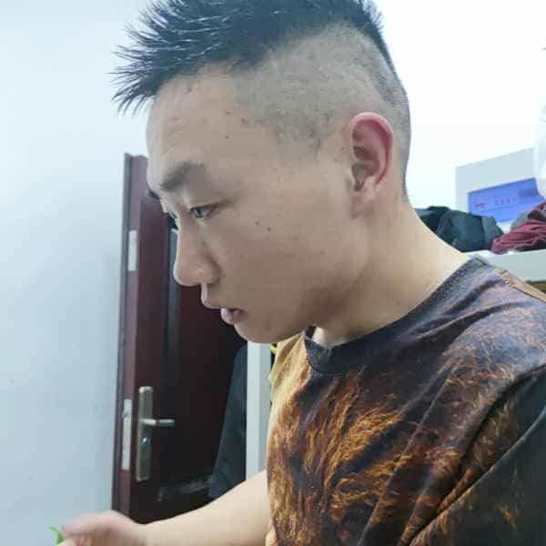 29岁岁四川单身帅哥 - 林芝吉缘网