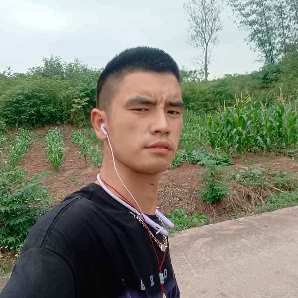 35岁岁四川单身帅哥 - 林芝吉缘网