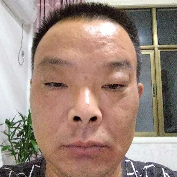 48岁岁江苏单身帅哥 - 林芝吉缘网