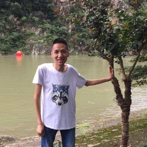 40岁岁湖北单身帅哥 - 林芝吉缘网