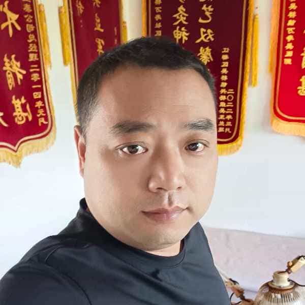 44岁岁江苏单身帅哥 - 林芝吉缘网