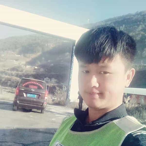29岁岁云南单身帅哥 - 林芝吉缘网